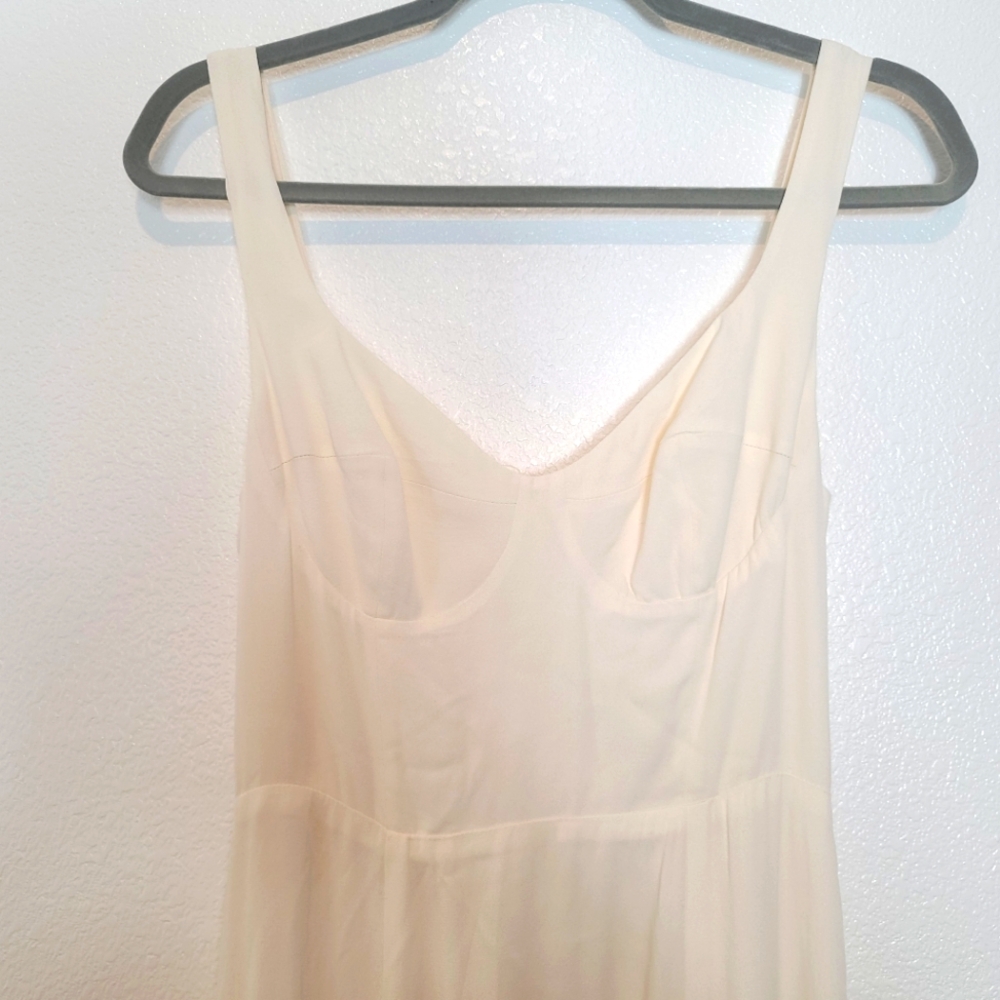 Reformation Lecce Maxi Crepe Sweetheart Neckline Gown Wedding Dress in I… - Picture 9 of 12